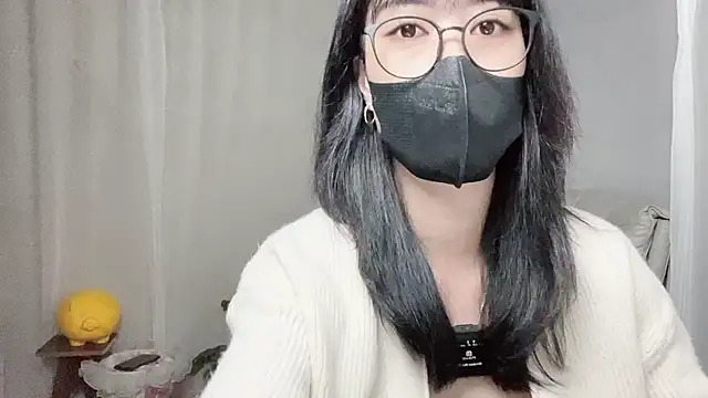  minji bae online show from 10-23-25, 05:44