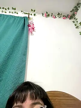 indiegirl666 online show from 10-22-25, 05:29