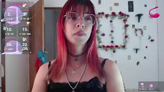 Snapshot of _GalyaX_ chatting on 03-12-26, 12:42 GalyaX online show from 03-12-26, 12:42