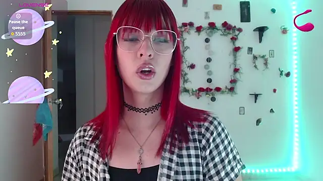 Snapshot of _GalyaX_ chatting on 10-31-25, 12:29  GalyaX  online show from 10-31-25, 12:29