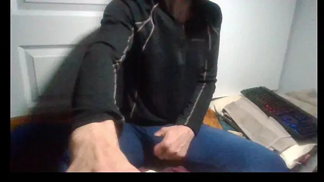 slendt94 online show from 10-15-25, 08:11