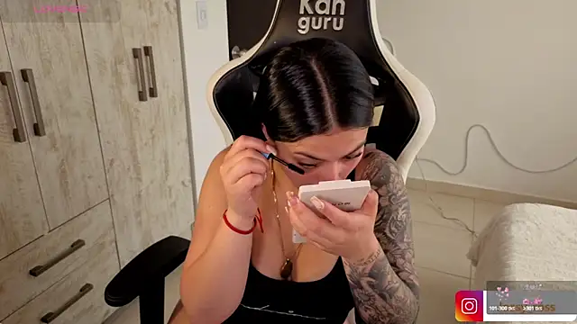 Victoryyy  online show from 03-05-26, 08:49