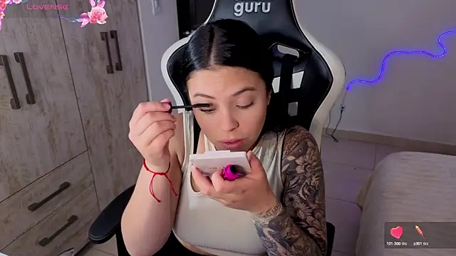 Victoryyy  online show from 02-11-26, 08:52