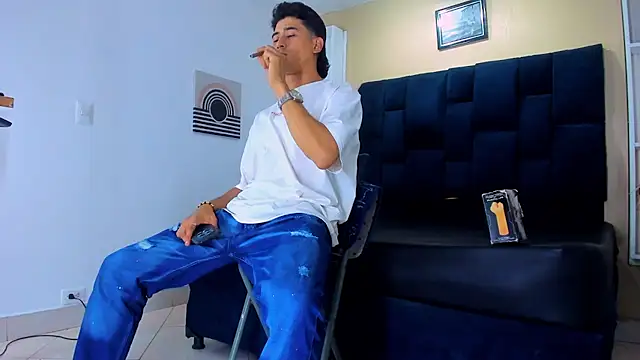 Jhonn Rhyss online show from 10-03-25, 01:42