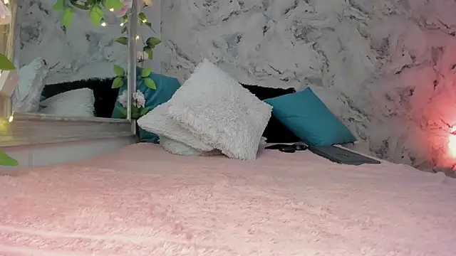 Bella desi  online show from 01-12-26, 01:51