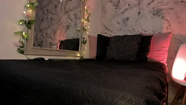 Bella desi  online show from 09-09-25, 12:36