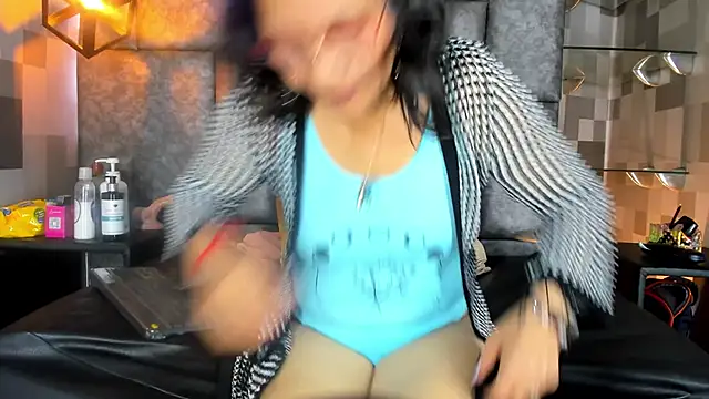 Celeste Baker  online show from 09-15-25, 12:05