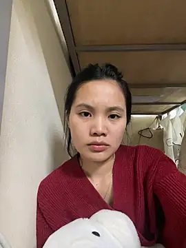 Snapshot of Be-MyMy chatting on 02-06-25, 11:42 Be-MyMy online show from 02-06-25, 11:42