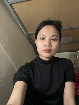 Snapshot of Be-MyMy chatting on 02-23-25, 10:28 Be-MyMy online show from 02-23-25, 10:28