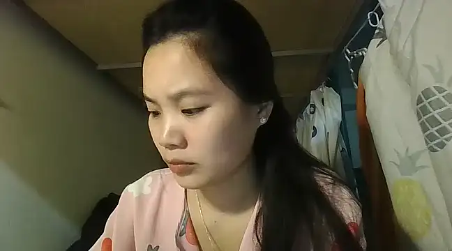 Snapshot of Be-MyMy chatting on 03-16-25, 11:38 Be-MyMy online show from 03-16-25, 11:38