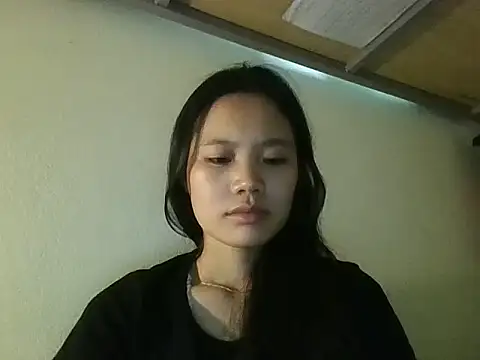 Snapshot of Be-MyMy chatting on 10-11-25, 01:56 Be-MyMy online show from 10-11-25, 01:56