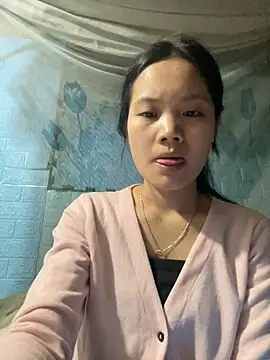 Snapshot of Be-MyMy chatting on 01-25-25, 02:14 Be-MyMy online show from 01-25-25, 02:14