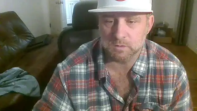 poundyouout69 online show from 02-04-26, 06:25