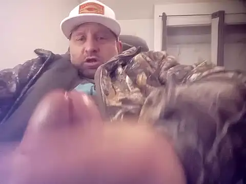 poundyouout69 online show from 01-24-25, 08:43