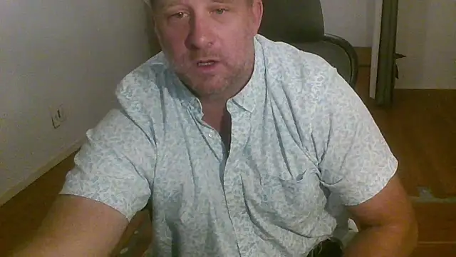 poundyouout69 online show from 11-28-25, 02:12