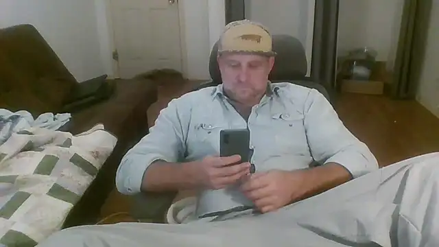 poundyouout69 online show from 02-11-26, 07:58