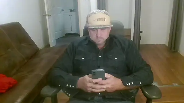 poundyouout69 online show from 11-30-25, 07:58