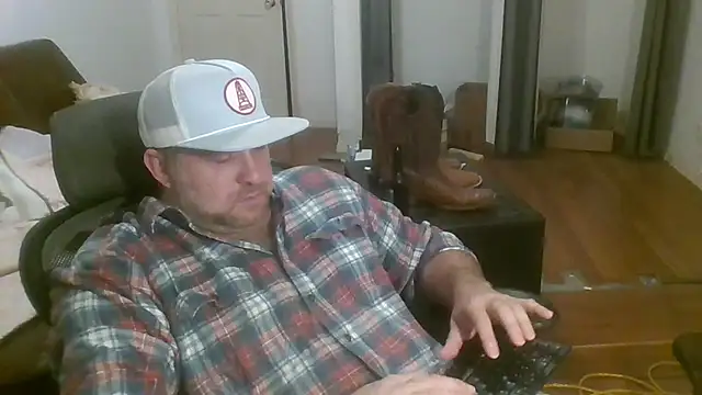 poundyouout69 online show from 02-15-26, 01:17