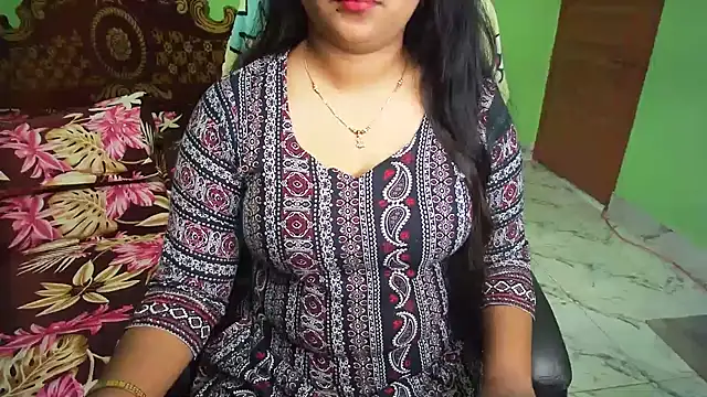 BengaliQueenStar online show from 04-15-26, 08:09