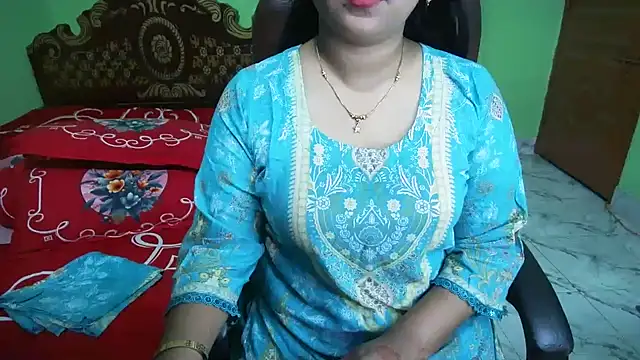 BengaliQueenStar online show from 05-16-26, 04:39