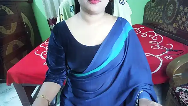Snapshot of BengaliQueenStar chatting on 07-25-26, 04:13 BengaliQueenStar online show from 07-25-26, 04:13