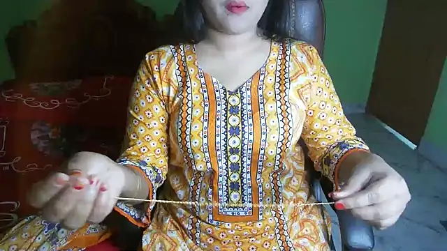 BengaliQueenStar online show from 03-18-26, 05:47