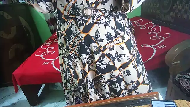 Snapshot of BengaliQueenStar chatting on 07-26-26, 04:03 BengaliQueenStar online show from 07-26-26, 04:03