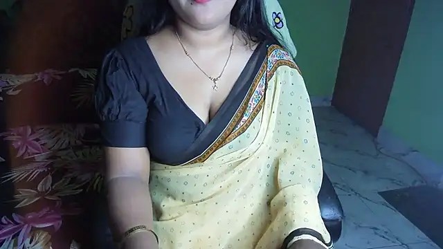 BengaliQueenStar online show from 04-28-26, 04:33