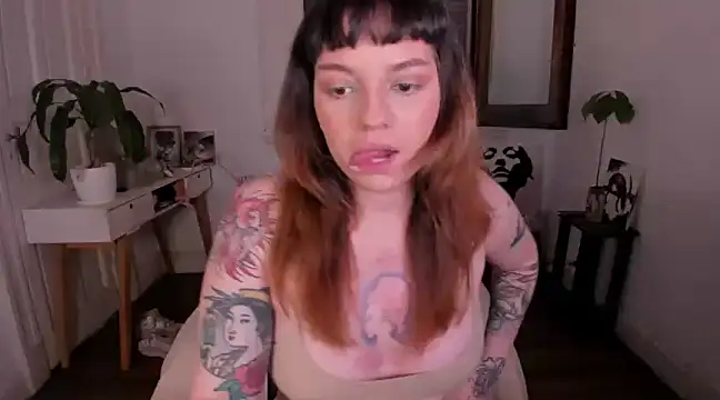 Snapshot of sophia_goth chatting on 01-22-25, 11:21 sophia goth online show from 01-22-25, 11:21