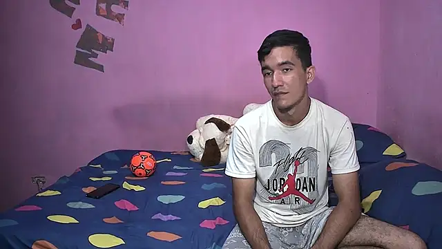 Sweetiefoxxx online show from 06-30-26, 08:20