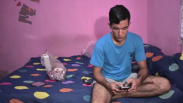 Sweetiefoxxx online show from 11-05-25, 06:33