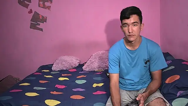 Sweetiefoxxx online show from 10-20-25, 06:41