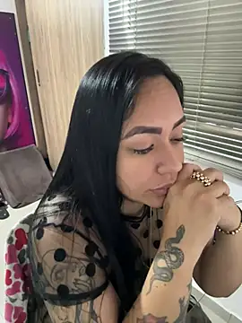 Snapshot of marta201_alfaro chatting on 02-16-25, 12:43 marta201 alfaro online show from 02-16-25, 12:43