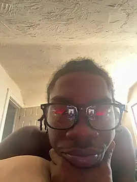 Snapshot of JasperBlaxx chatting on 02-23-26, 02:39 JasperBlaxx online show from 02-23-26, 02:39