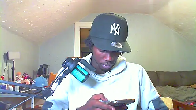 Snapshot of JasperBlaxx chatting on 01-07-26, 12:37 JasperBlaxx online show from 01-07-26, 12:37