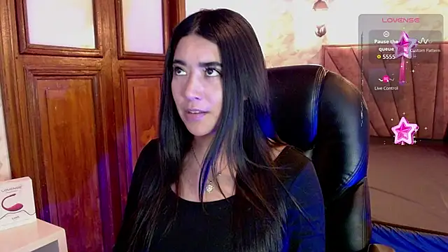 Susy thomson online show from 10-28-25, 01:50