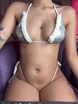 Snapshot of Dalia_asad chatting on 02-25-26, 09:14 Dalia asad online show from 02-25-26, 09:14