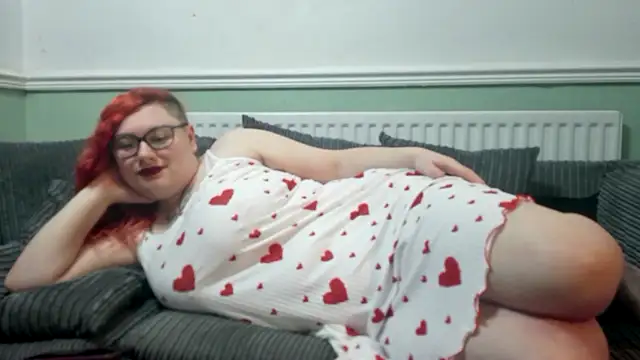 Bustycurves online show from 02-14-25, 10:14