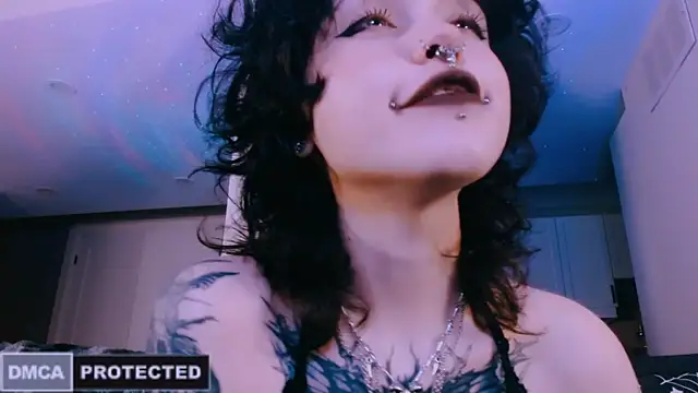 NaughtyLittleFox online show from 05-04-26, 03:10