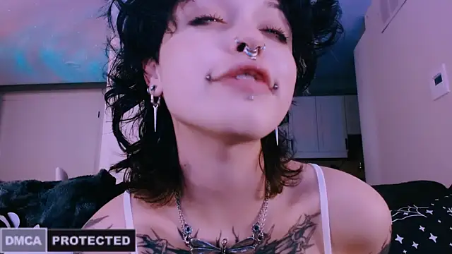 NaughtyLittleFox online show from 03-06-26, 09:26