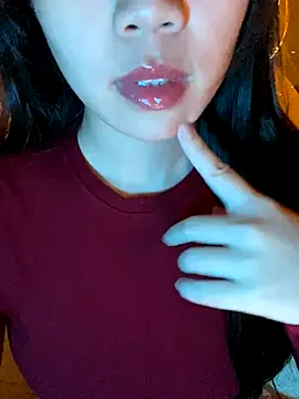 minmin2kk5 online show from 10-30-25, 02:36