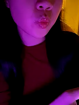 minmin2kk5 online show from 11-02-25, 03:06