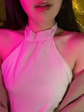 minmin2kk5 online show from 12-16-25, 02:54