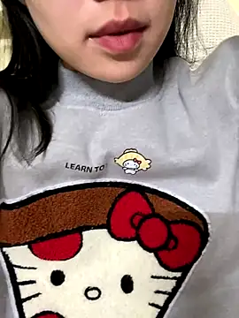 minmin2kk5 online show from 11-23-25, 04:06