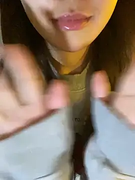 minmin2kk5 online show from 02-11-26, 03:56