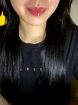 minmin2kk5 online show from 12-02-25, 01:17