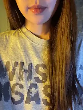 minmin2kk5 online show from 03-24-26, 05:51