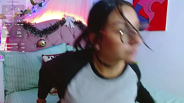 Littlerouse  online show from 12-13-24, 06:00