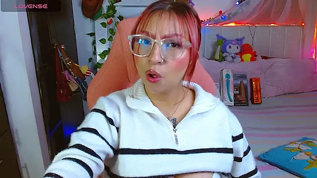 Littlerouse  online show from 03-28-26, 08:26