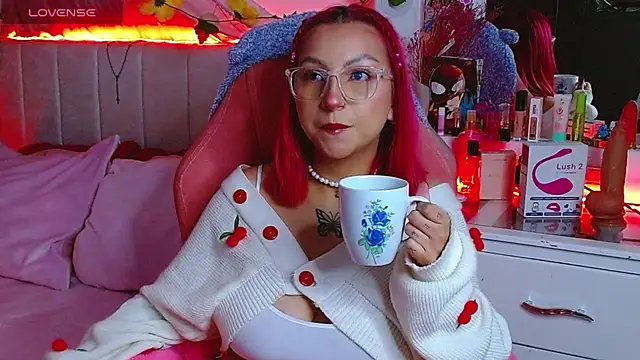 Littlerouse  online show from 10-08-25, 11:49